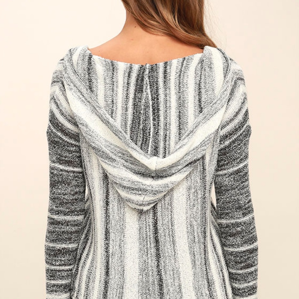 Billabong Island Baja Black and Cream Hoodie - Picture 4 of 5